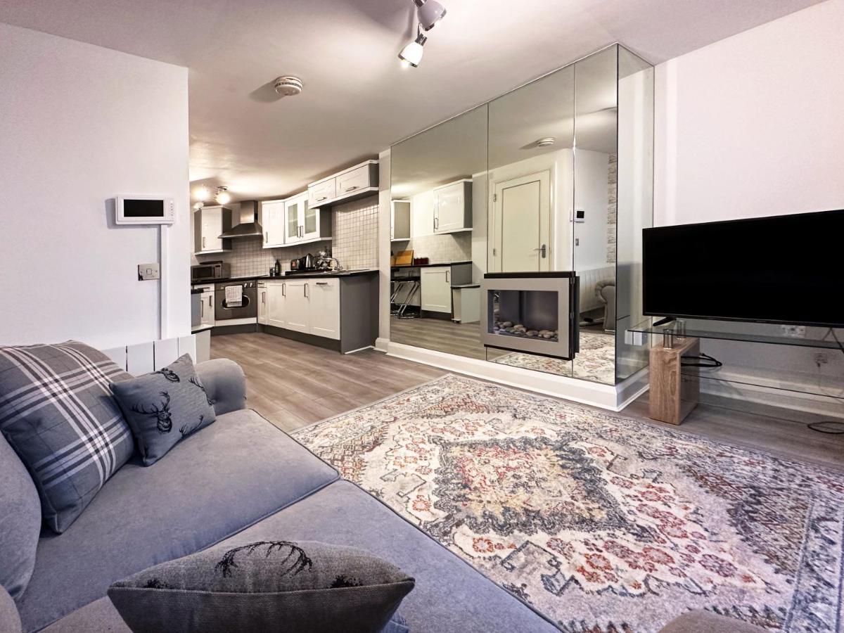 Chic Apartment In Mayfair Λονδίνο Εξωτερικό φωτογραφία