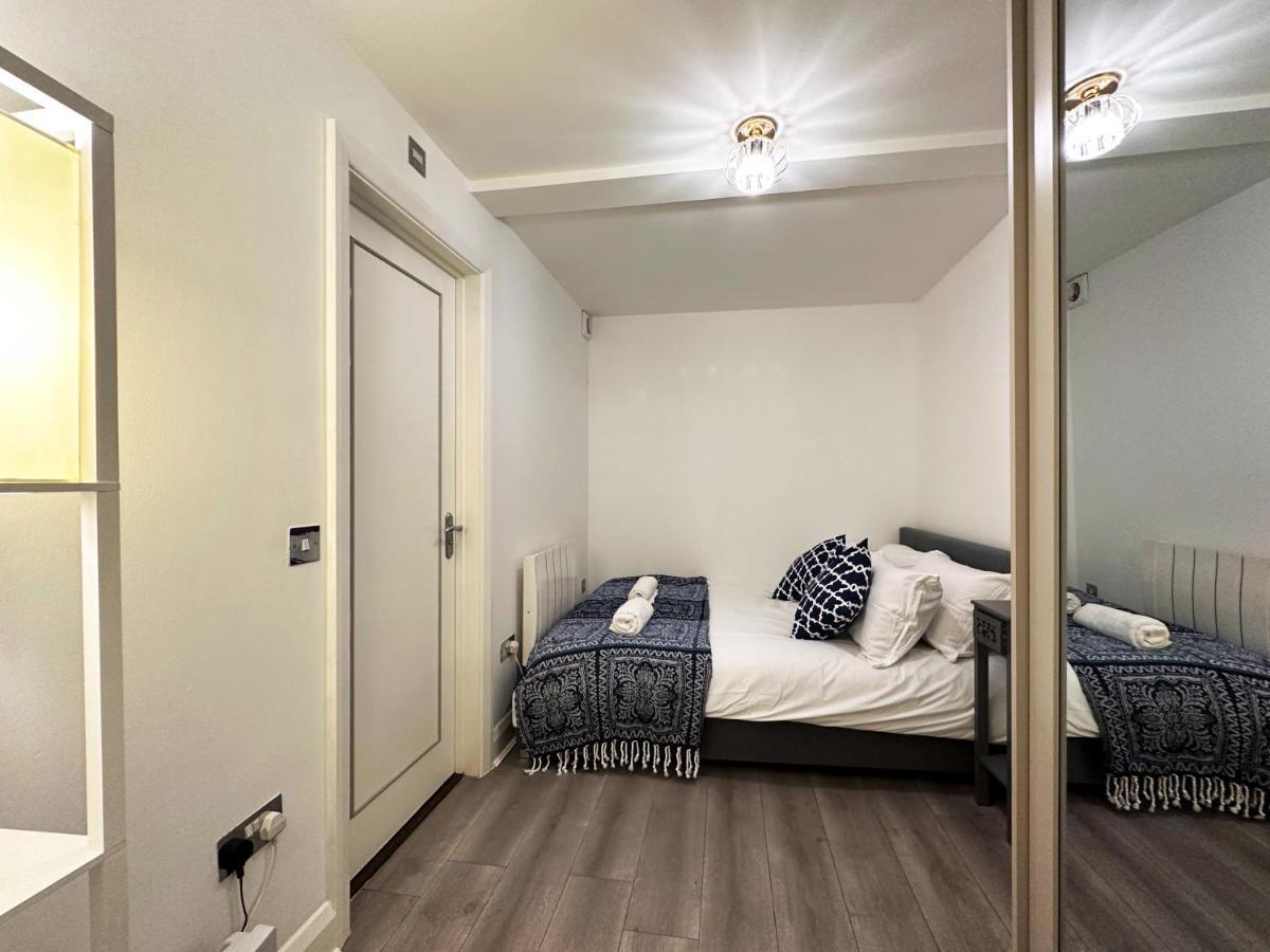 Chic Apartment In Mayfair Λονδίνο Εξωτερικό φωτογραφία