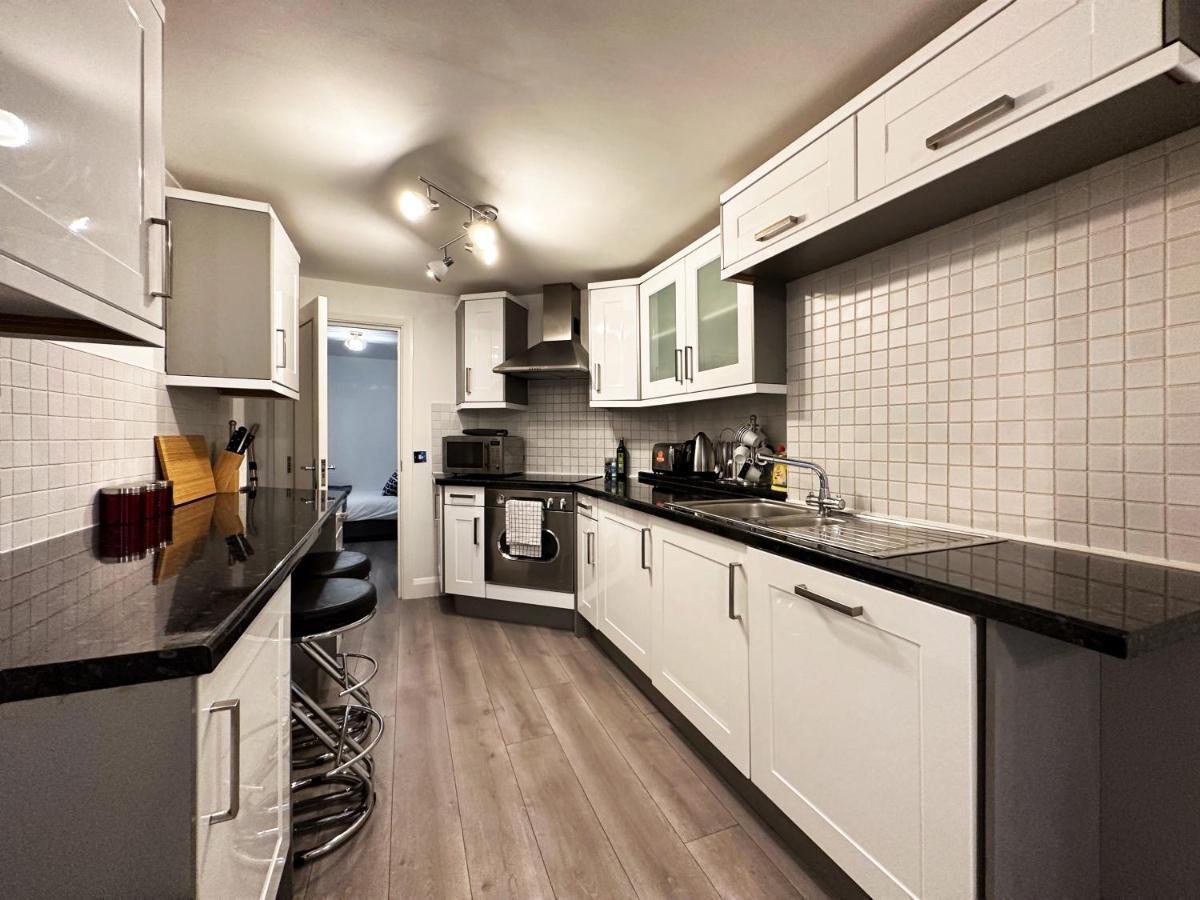 Chic Apartment In Mayfair Λονδίνο Εξωτερικό φωτογραφία