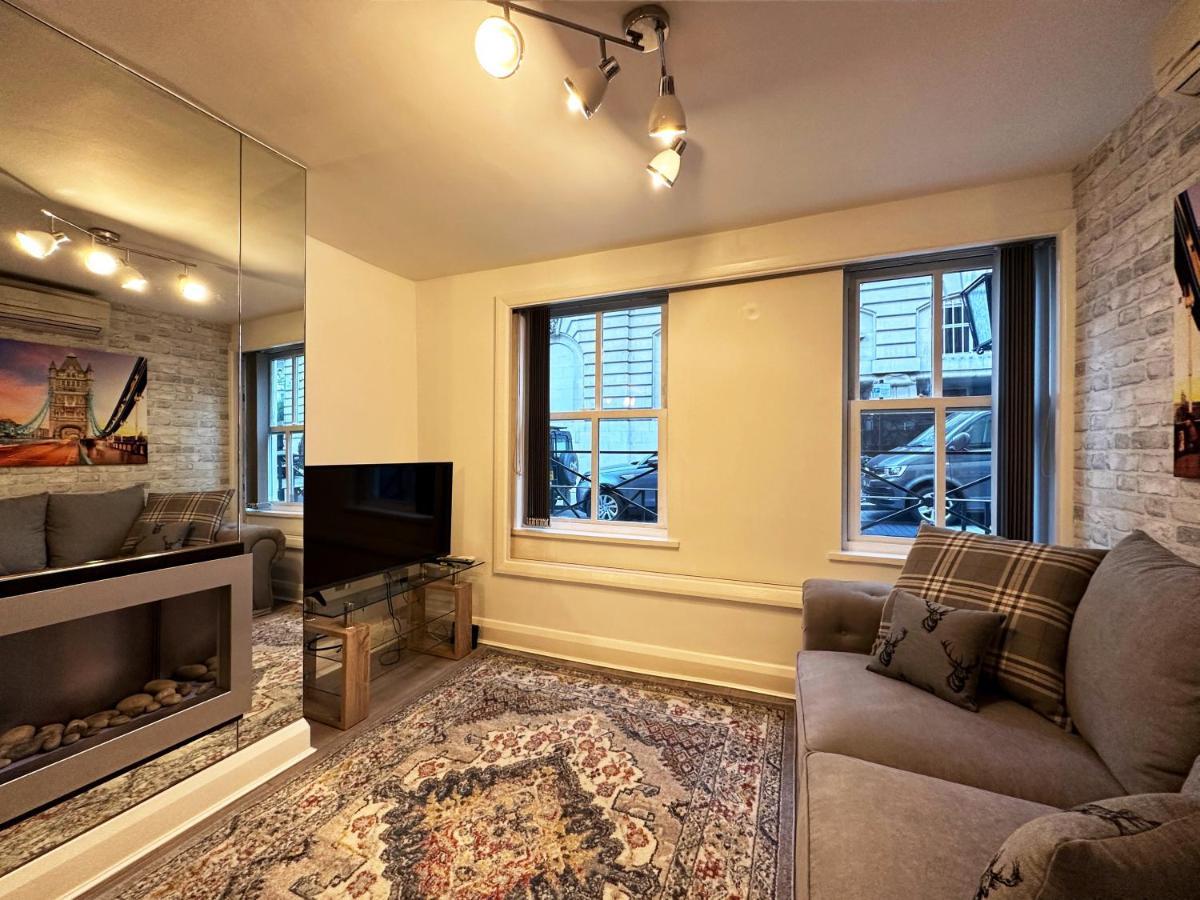Chic Apartment In Mayfair Λονδίνο Εξωτερικό φωτογραφία