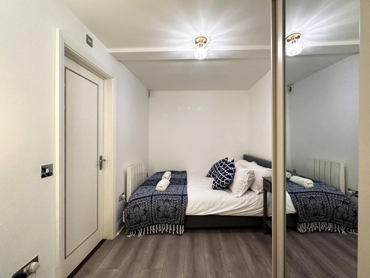 Chic Apartment In Mayfair Λονδίνο Εξωτερικό φωτογραφία