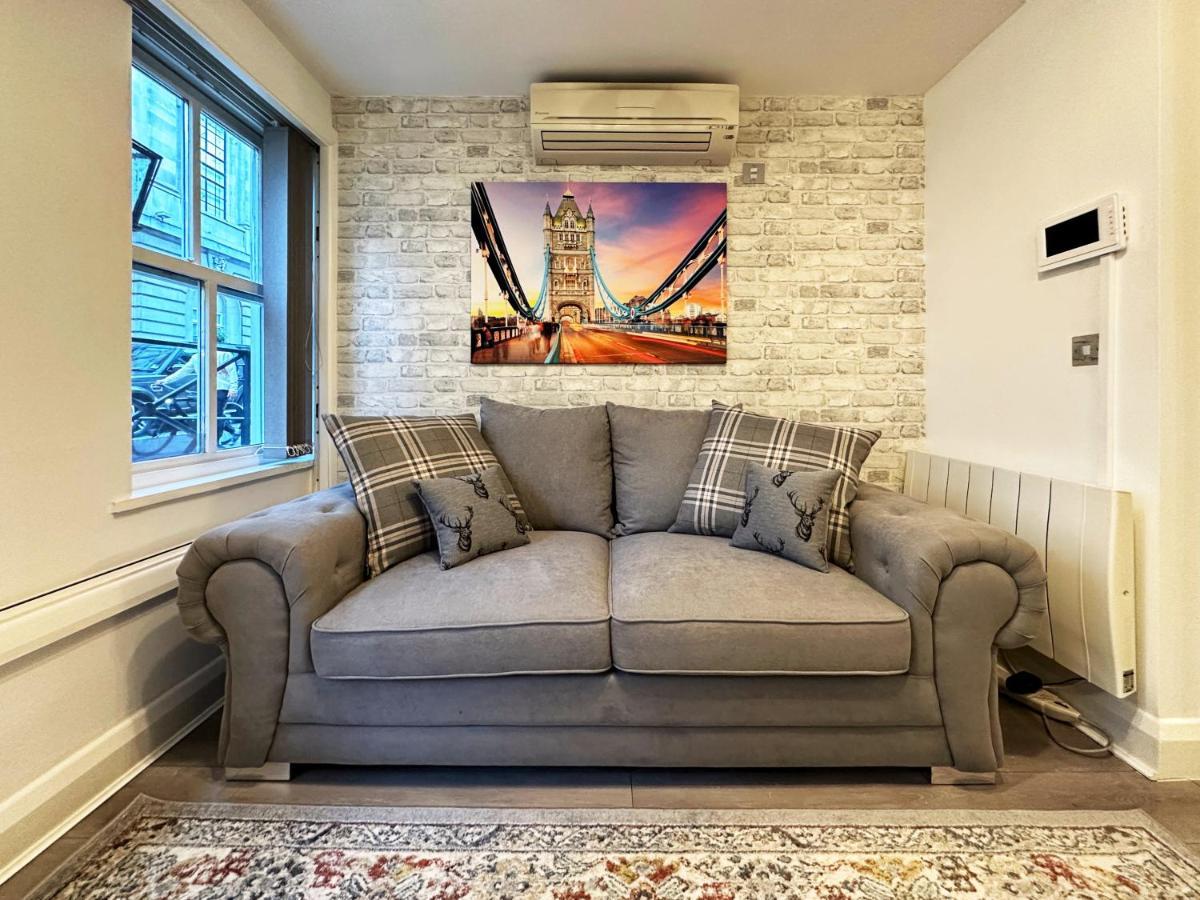 Chic Apartment In Mayfair Λονδίνο Εξωτερικό φωτογραφία